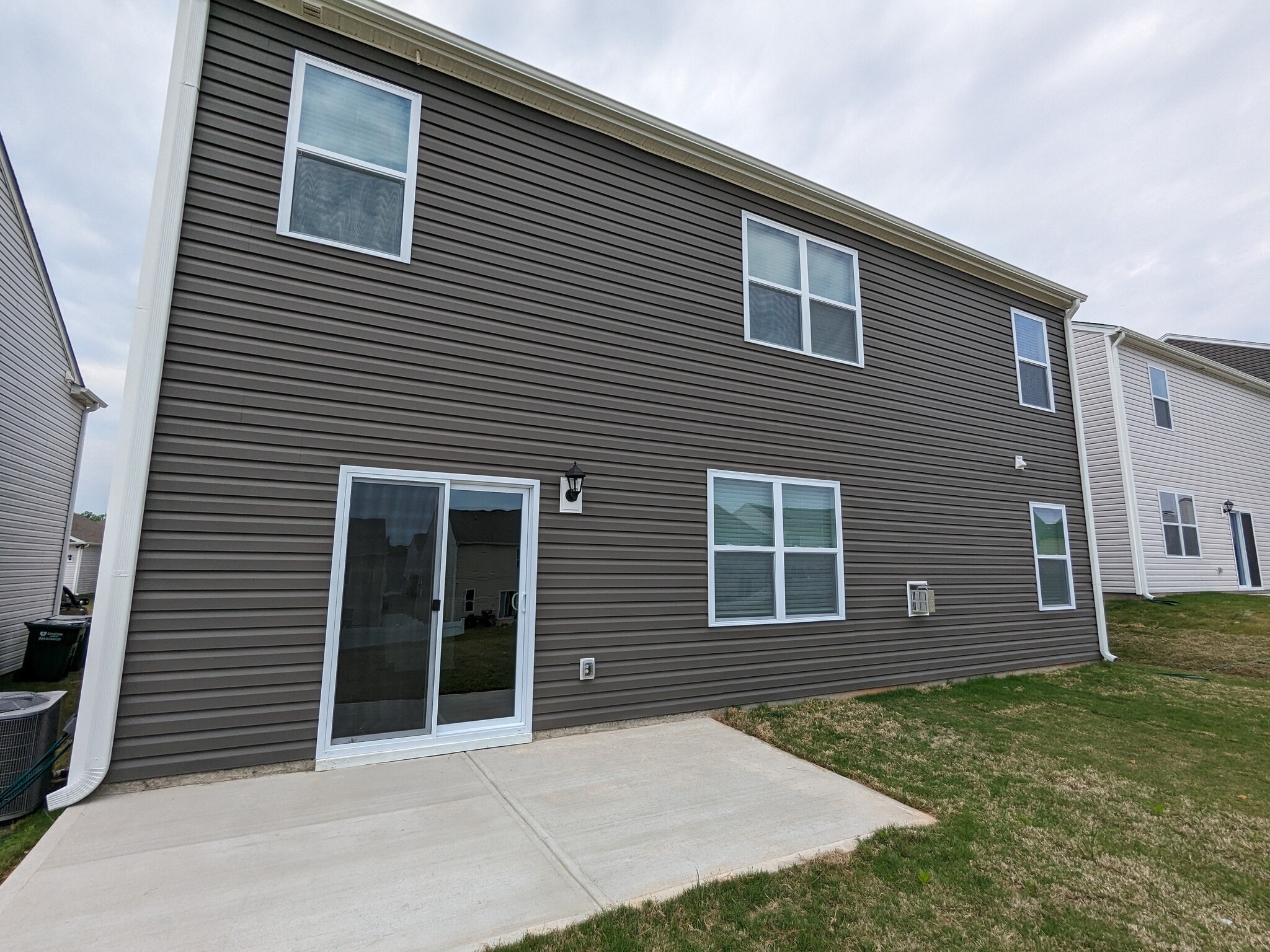 Building Photo - 1767 Odessa Ln