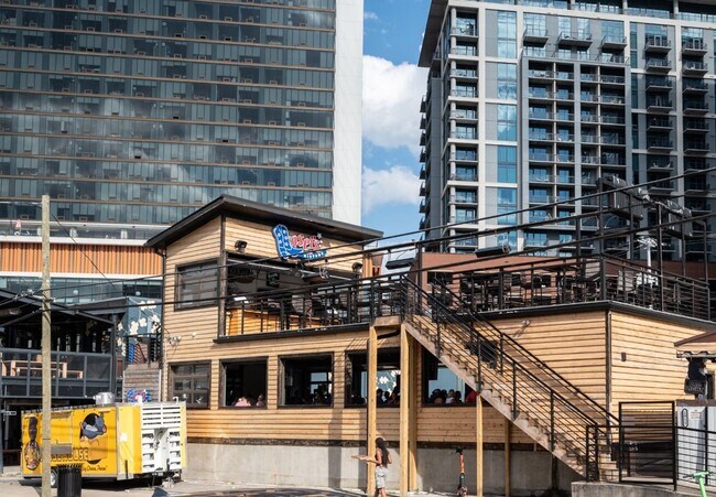 Building Photo - **WALKABLE MIDTOWN CONDO WITH BALCONY AND ...