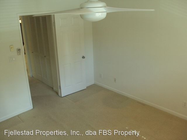 Building Photo - 1 br, 1 bath House - 7535 Charmant Drive #...