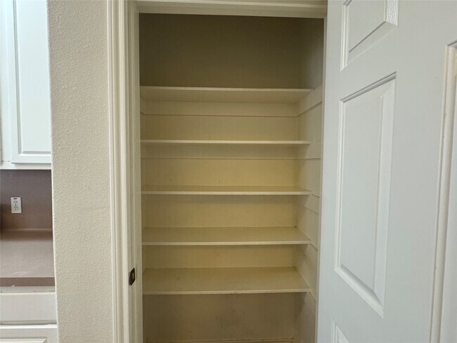 Building Photo - 16527 Beckland Ln