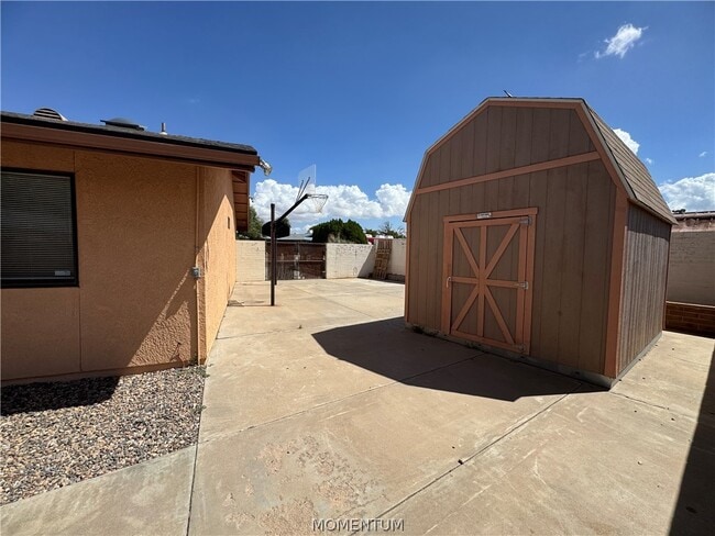 Building Photo - 2610 Sierra Ln
