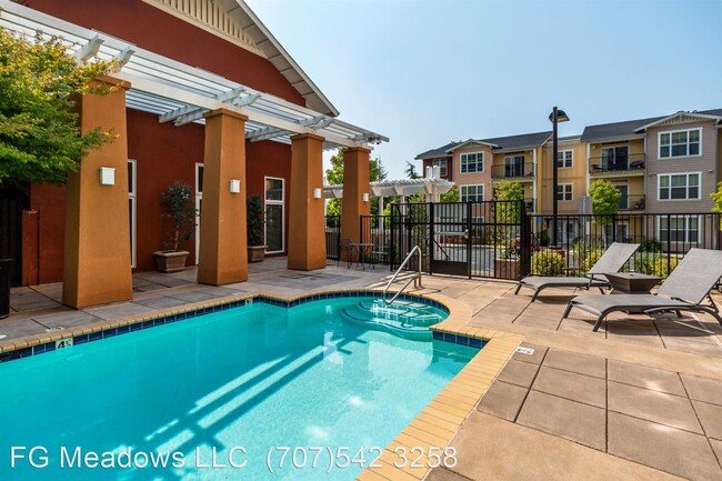 Building Photo - 2 br, 2 bath Apartment - The Meadows at Fo...