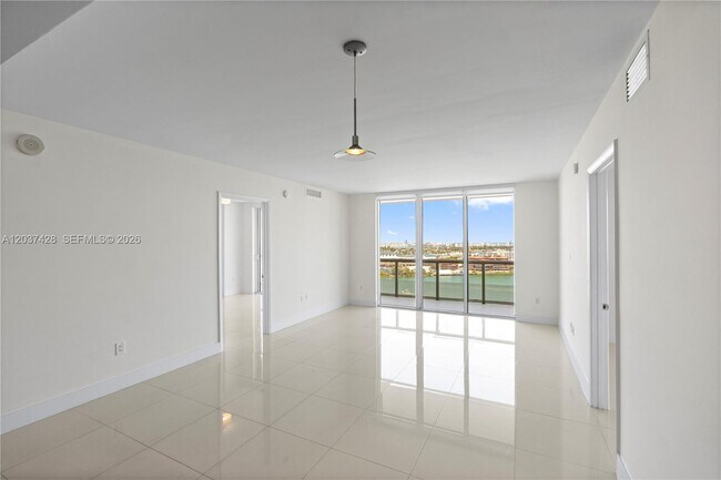 Building Photo - 50 Biscayne Blvd