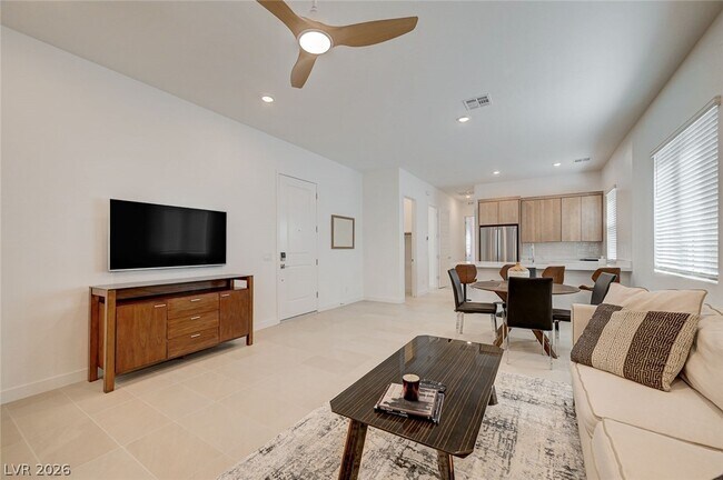 Building Photo - 10022 Decano Rdg St