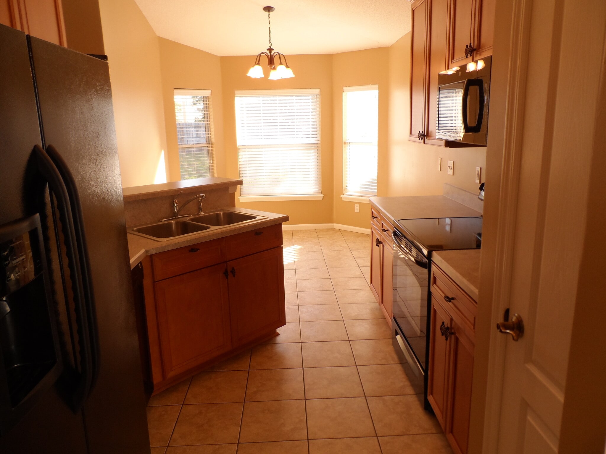 Building Photo - 979 Steeple Chase Ln