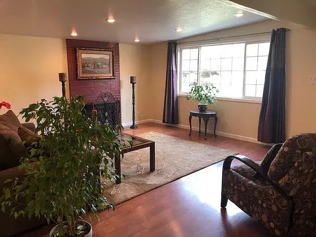 Building Photo - 38443 Timpanogas Cir