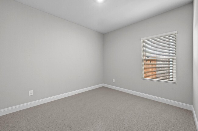 Building Photo - 712 Trace Trl