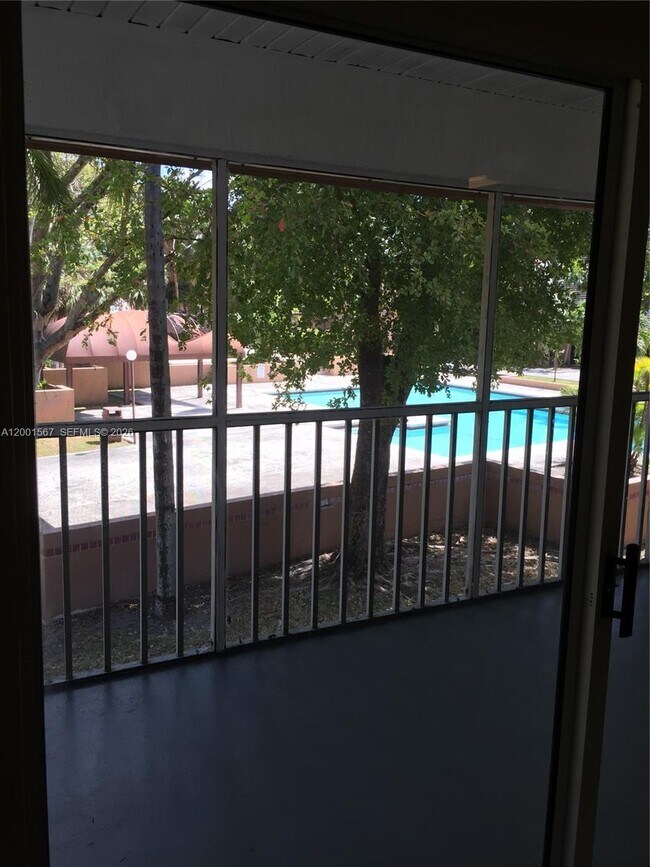 Building Photo - 9223 SW 141st Pl