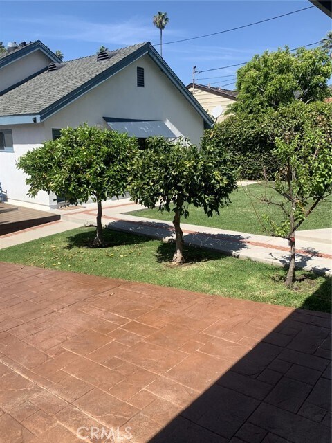 Building Photo - 1718 Cleveland Rd