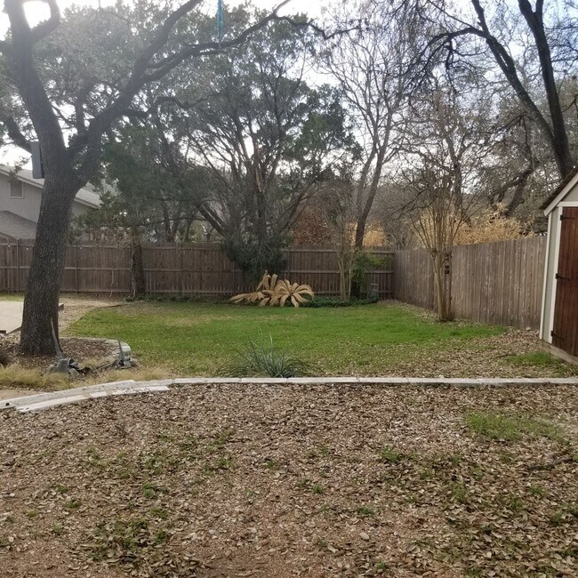 Building Photo - Stunning Home - North Cat Mountain - 4 bed...