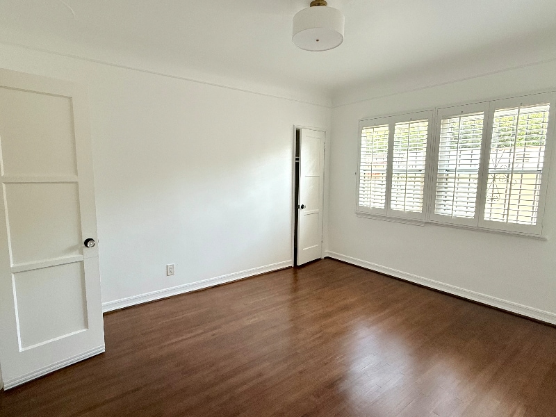 Building Photo - 8218 Blackburn Ave