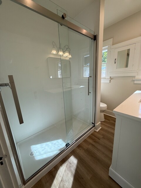 Bathroom (between rooms 1 & 2) - 1624 Mill St