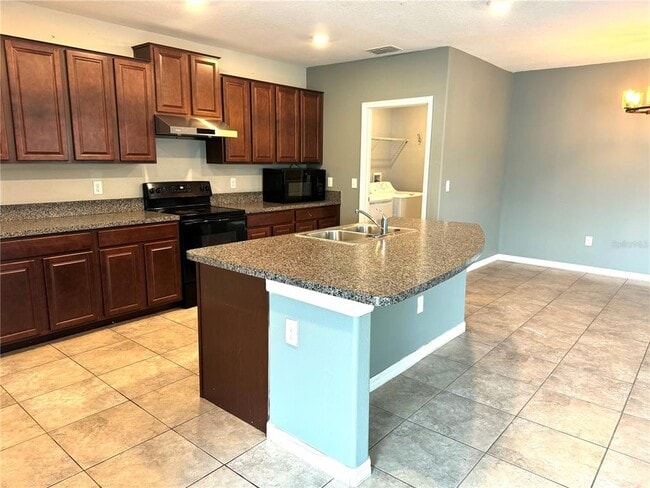 Building Photo - 4329 Globe Thistle Dr