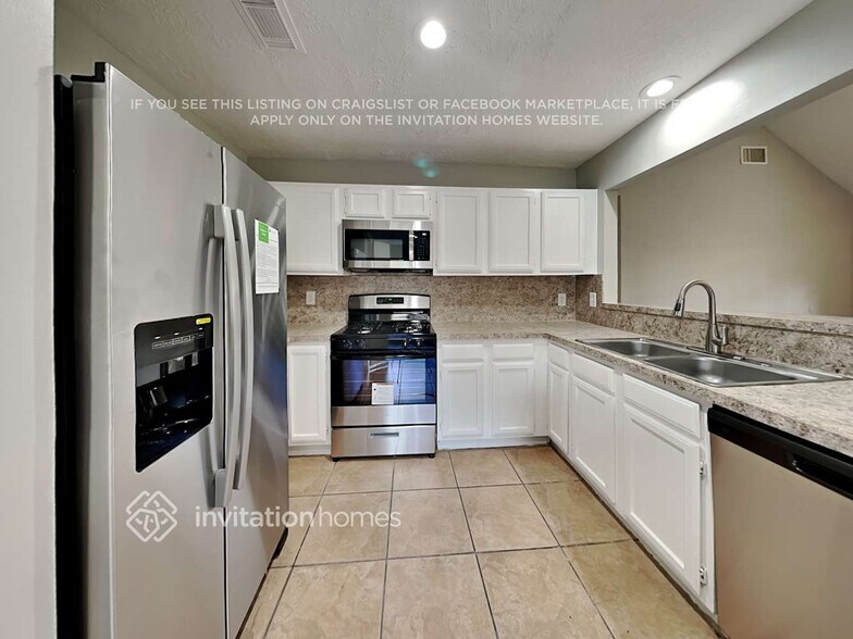 Building Photo - 19803 Edensborough Dr