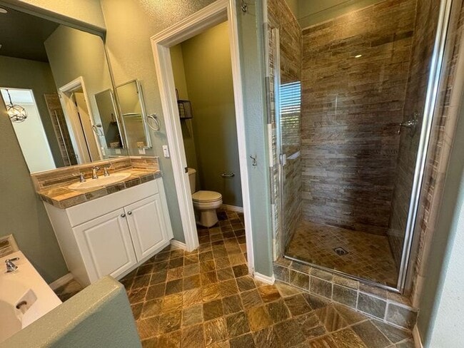 Building Photo - Charming 3-Bedroom Coastal Retreat