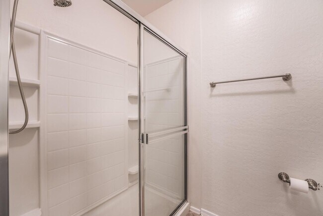 Building Photo - Check this Beautiful Condo Unit located in a gated Terrasini  community!