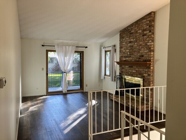 Building Photo - 1386 Arden View Dr