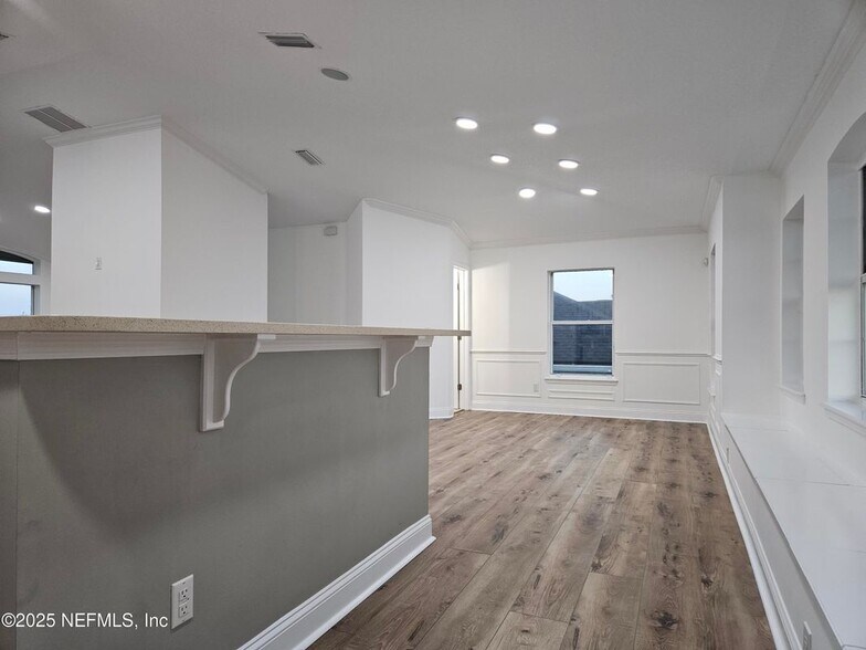 Building Photo - 1440 Atlantic Breeze Way