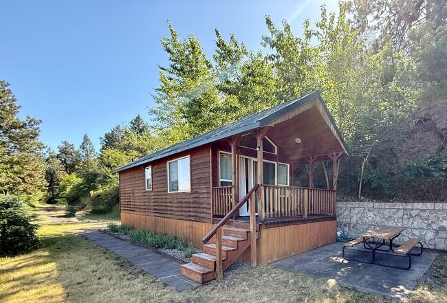 Primary Photo - Short or long-term Furnished Cabin with A MOVE IN SPECIAL!