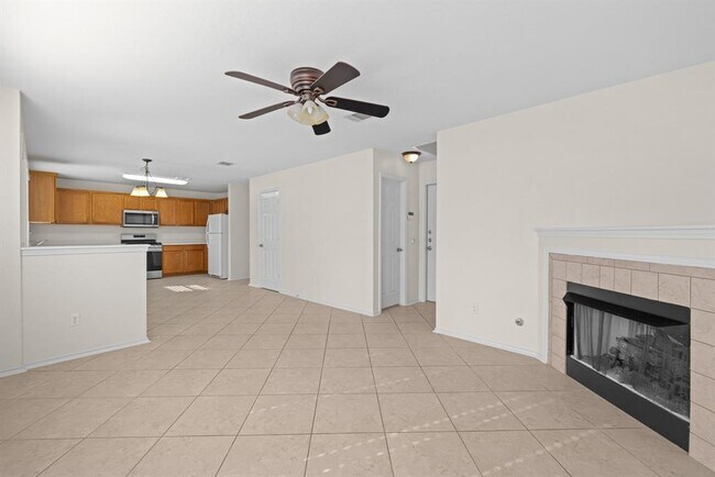 Building Photo - 3410 Flowstone Ln