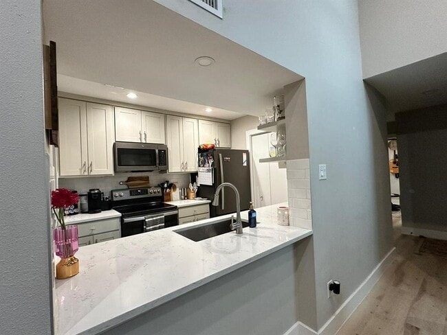 Building Photo - 1712 Cinnamon Path