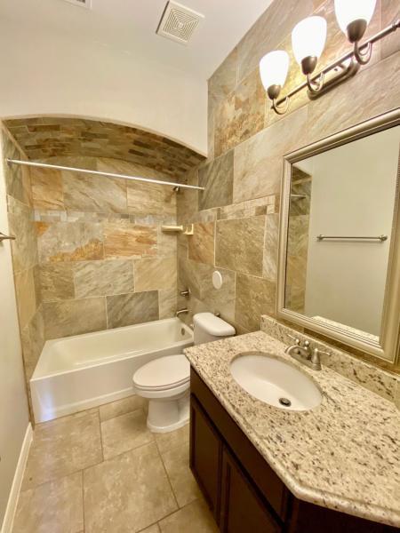 Building Photo - 2233 Amber Point Pl