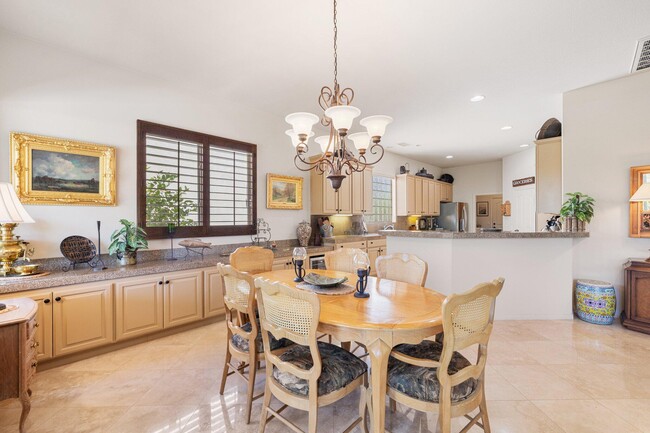 Building Photo - 44085 Royal Troon Dr