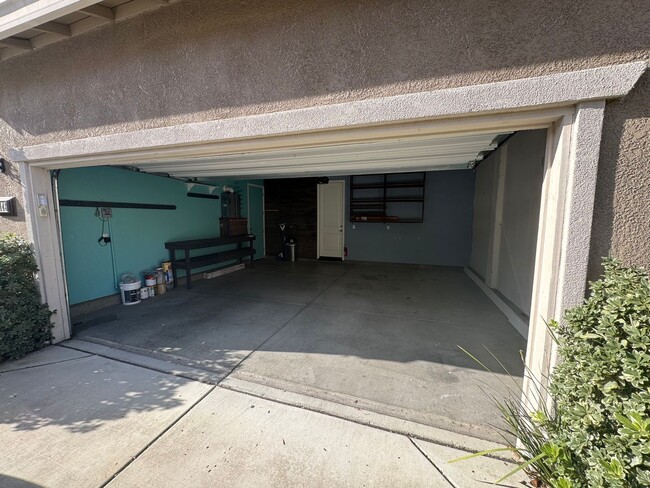 Building Photo - Single family North Natomas home | 3 bedro...