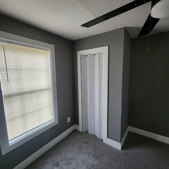 Building Photo - 791 Hanley St