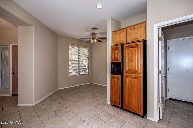 Building Photo - 2461 W Muirfield Dr