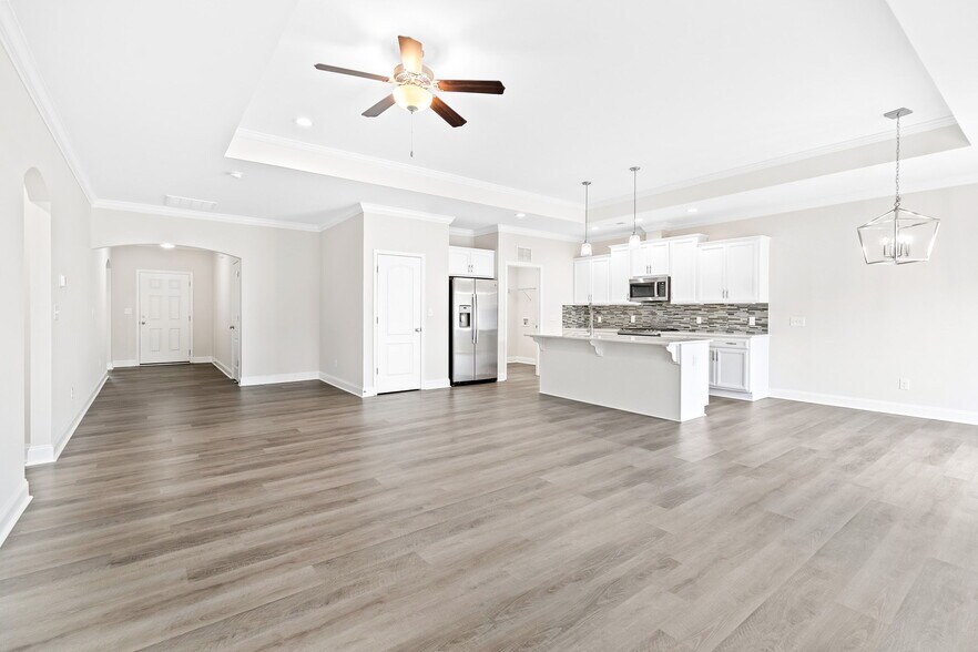 Building Photo - 6531 Knob Creek Dr