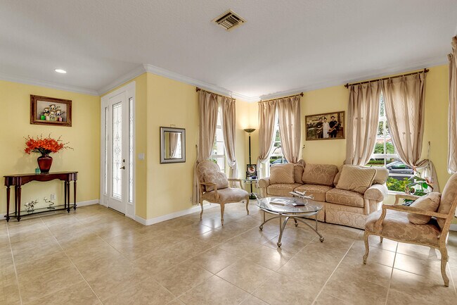 Building Photo - 8134 Bautista Way