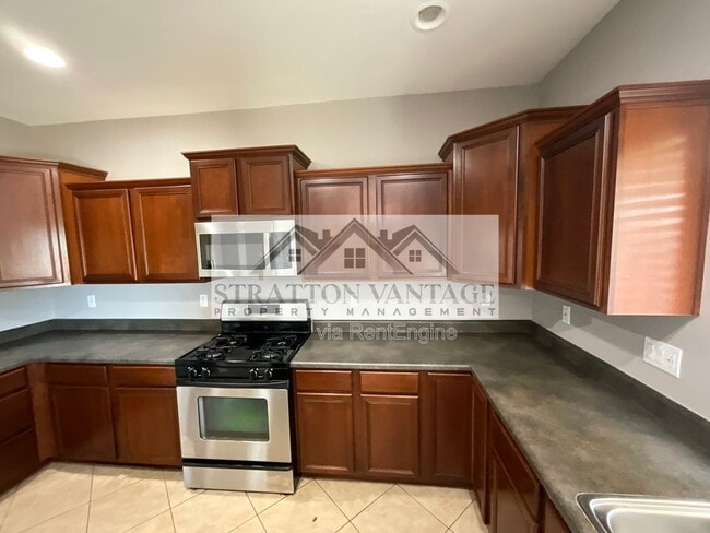 Building Photo - 2874 S Nielson St