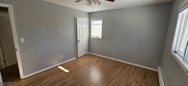 Building Photo - 9 McKinley Pl