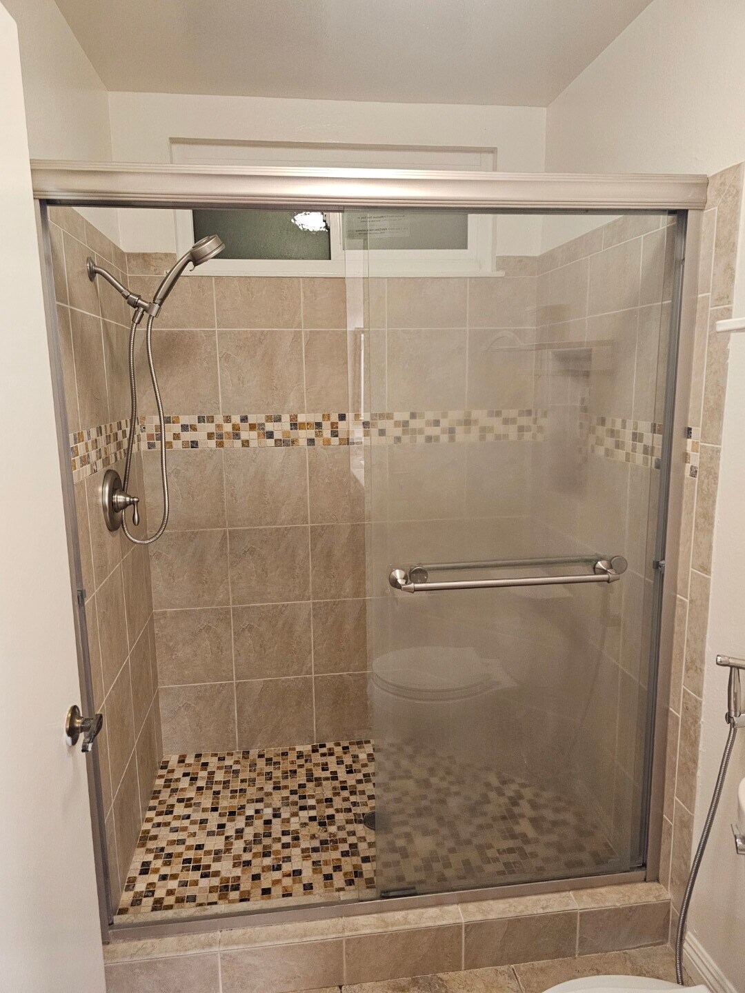 Master Bathroom - Walk-in Shower - 25 Weepingwood