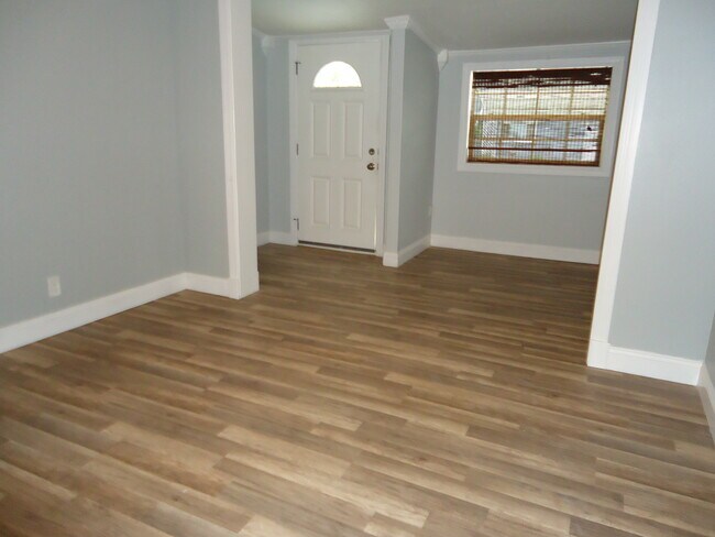 Building Photo - 4620 79th Way N