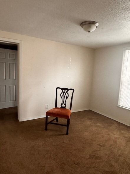 Building Photo - 11 Pulver Ave