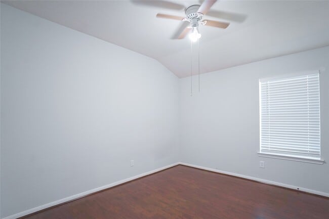 Building Photo - 20802 Vanderwilt Ct