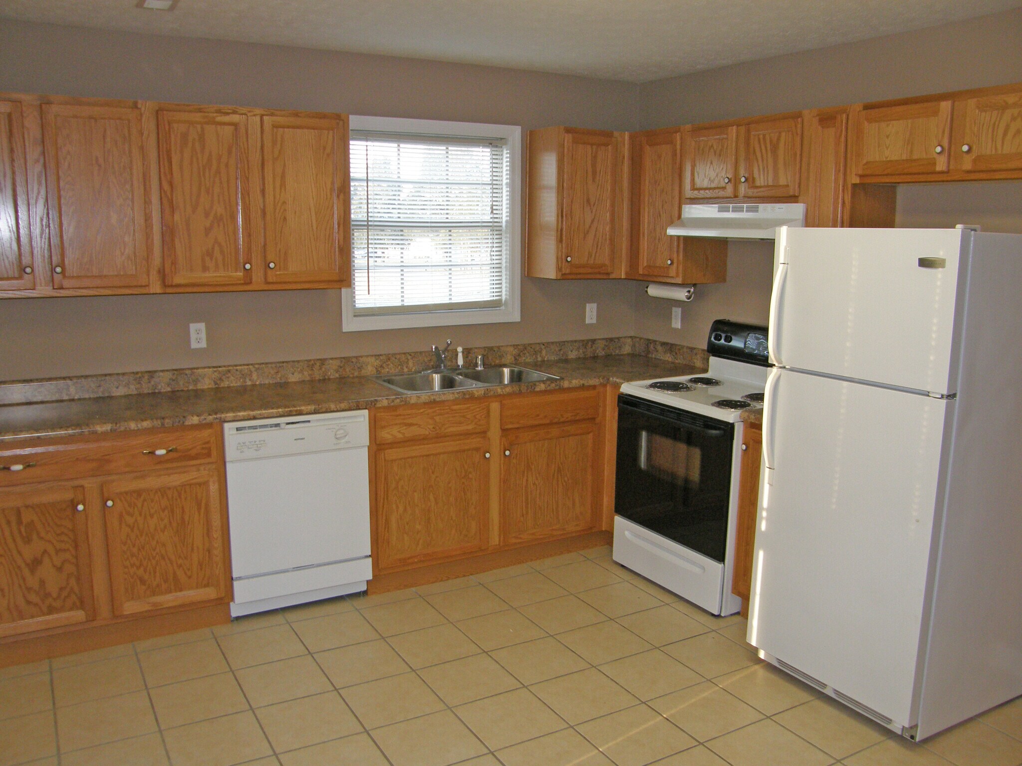 Building Photo - 168 Dunbar Ln