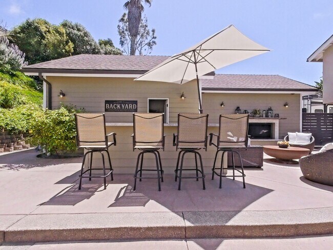 Building Photo - 33702 Calle Conejo