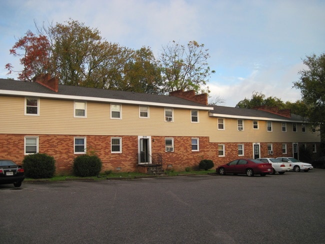 Building Photo - Hill Terrace Apartments