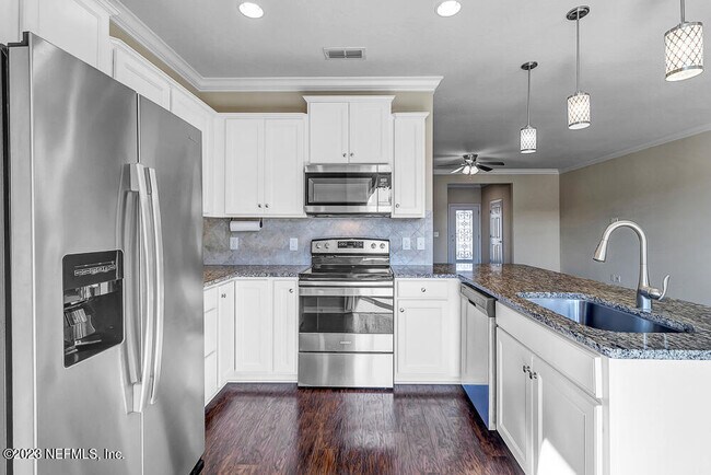 Building Photo - 7034 Butterfly Ct