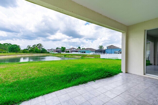 Building Photo - 4/3.5 in Wesley Chapel!