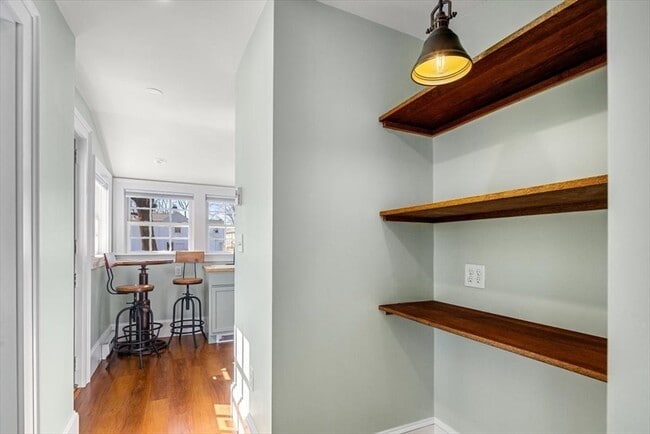 Building Photo - 224 South St