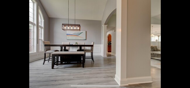 Building Photo - 752 Maidencane Dr