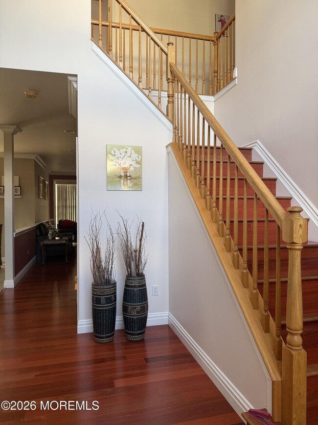 Building Photo - 8 Bennett Ct