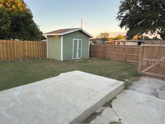 Building Photo - 4409 W Varn Ave