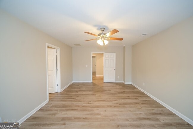 Building Photo - 3744 Hampshire Walk SW