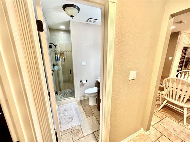 Building Photo - 7812 Woodharbor Dr