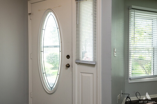 Building Photo - 61 Willow Pkwy